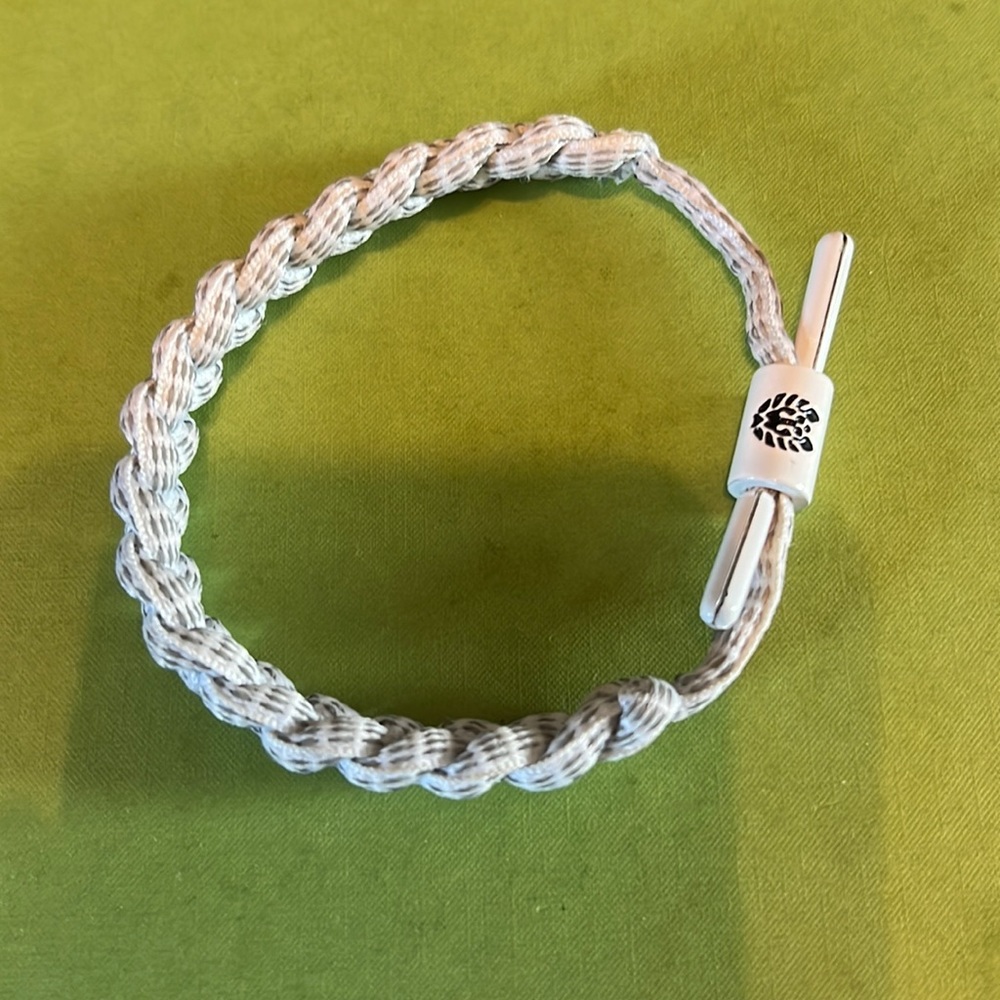 Woven Rastaclat bracelet